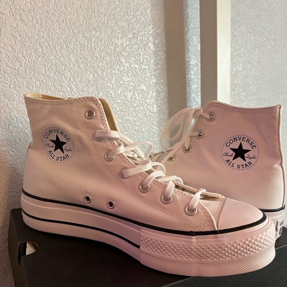 White platform converse brand new never worn. - Picture 2 of 6